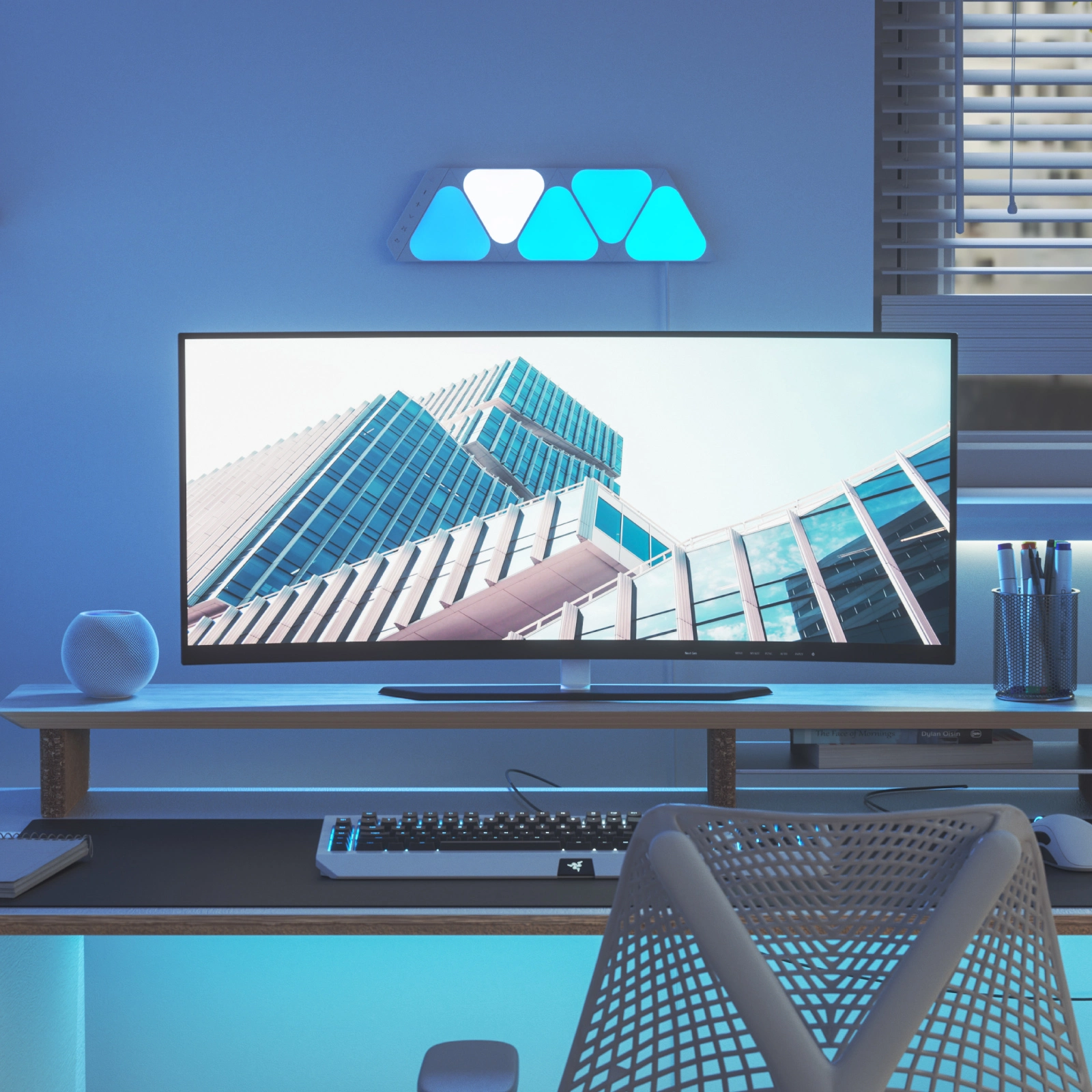 1-nanoleaf-shapes-light-panels-mini-triangles-desk@2x.webp