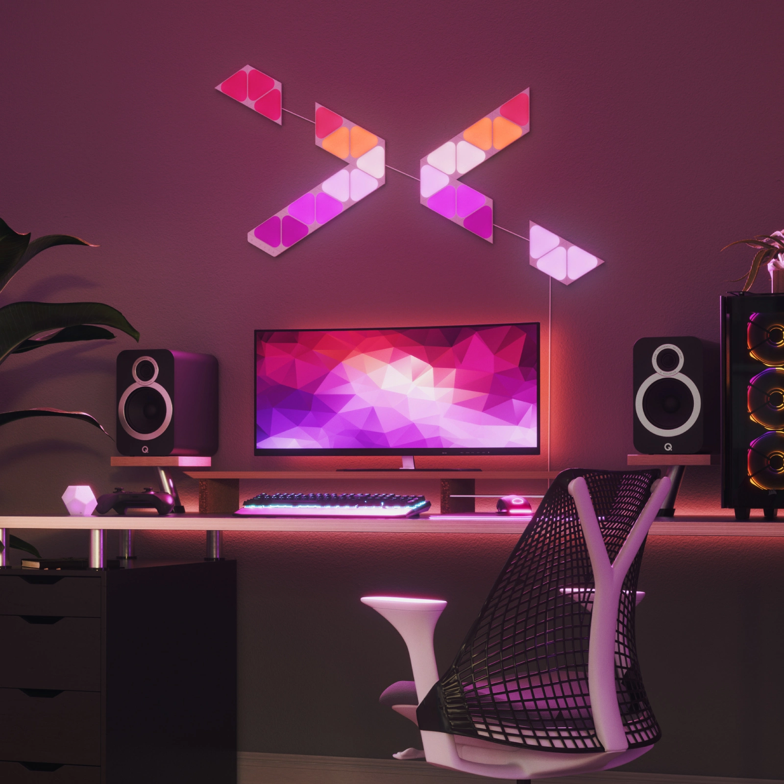 3-nanoleaf-shapes-light-panels-mini-triangles-desk-battlestation@2x.webp